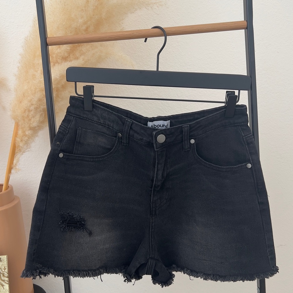 ABOUND - Black denim shorts